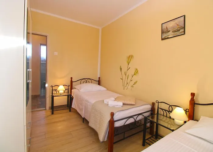 Nada 2215 Apartman Fažana