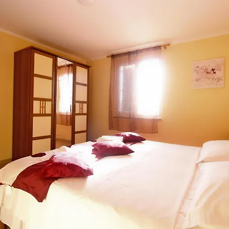 Nada 2215 Apartamento *